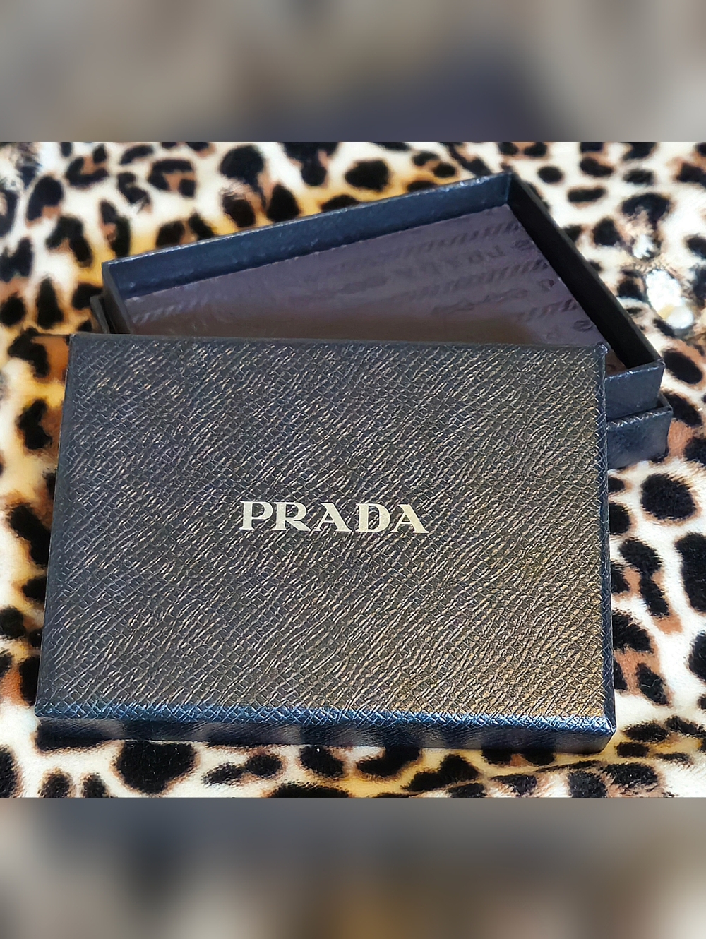 Prada Saffiano Gift Box Wallet Card Holder SLG Black Logo Boutique Packaging